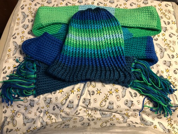 Blue/green Loom Knit Scarf/hat Bundle - Etsy display picture 2