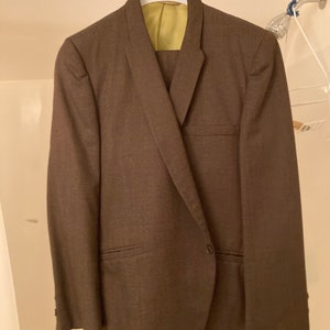 Vintage 1960s Green houndstooth Suit
