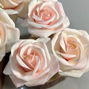 Sugar Rose Cake Topper - 3&#39;&#39;, Rose Sugar Flower, Cake Decoration, Sugar Flower, Birthday Cake Decoration, Wedding Cake Decoration.