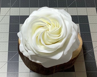 Sugar Rose Cake Topper - 4 inches, Rose Sugar Flower, Sugar Flower, Birthday Cake Decoration, Wedding Cake Decoration, Cake Toppers.