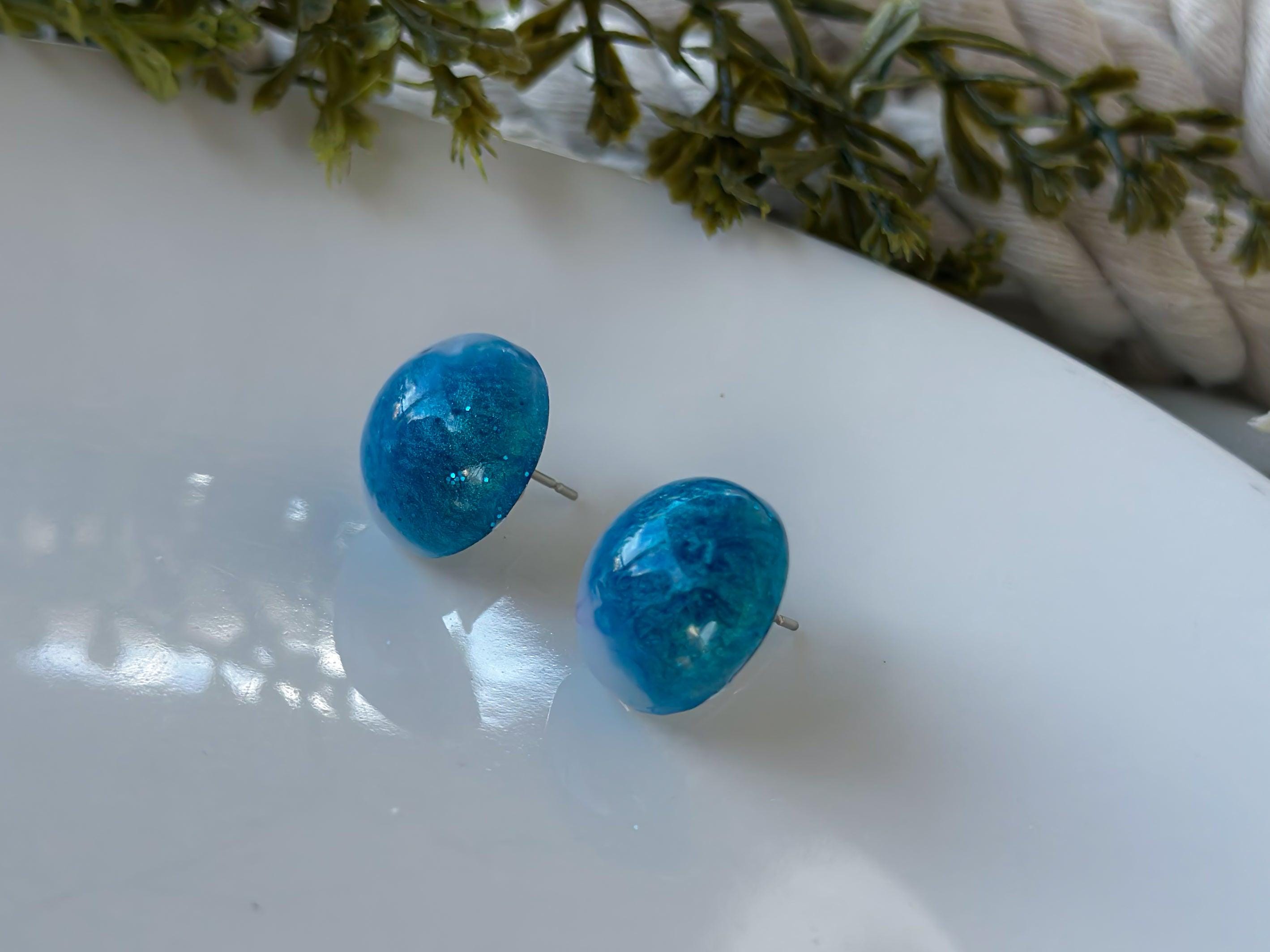 Half-Sphere Blue & White Earrings - Thumbnail 2