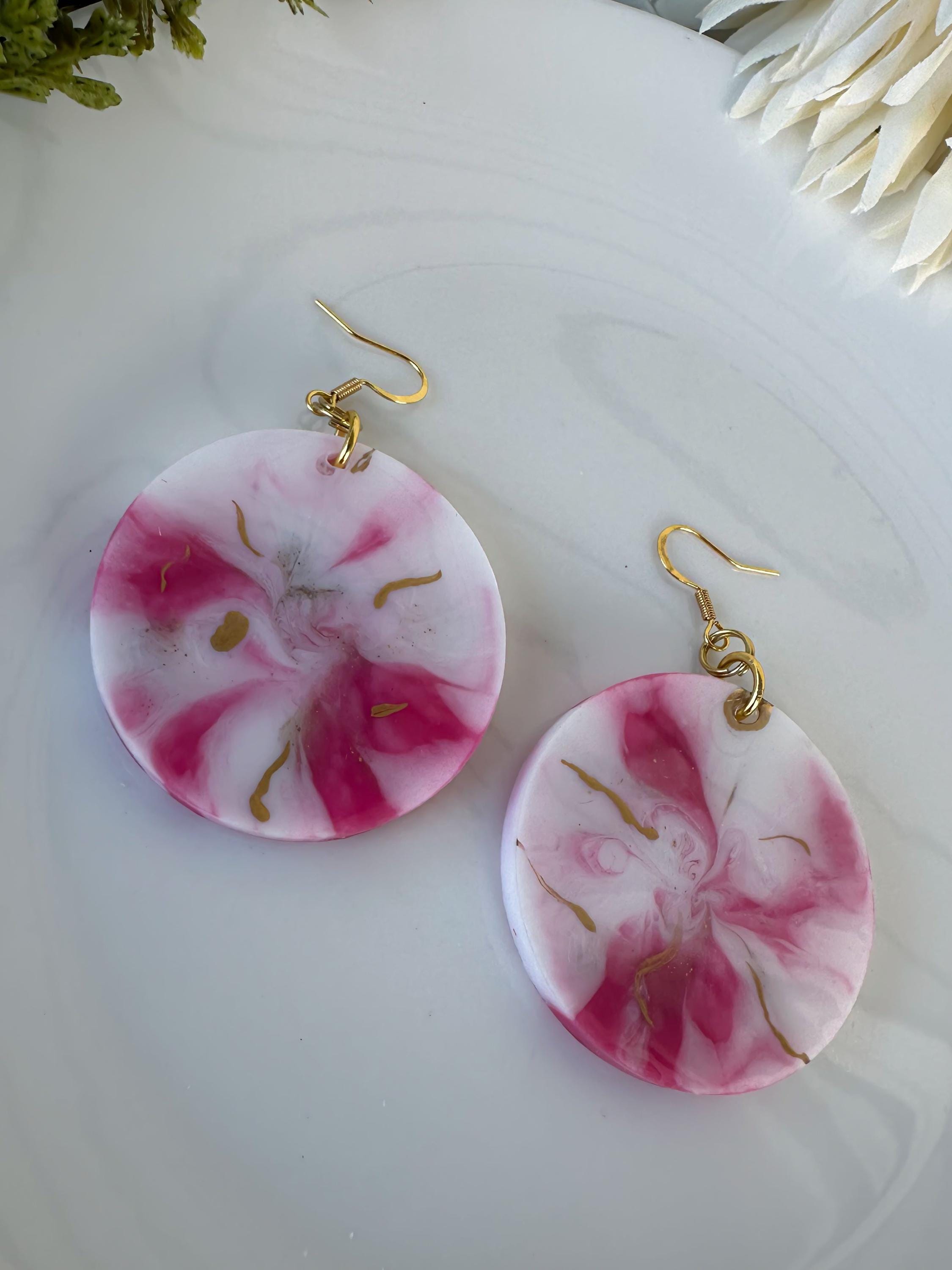 Marbled Circle Earrings – Pink, White & Gold - Thumbnail 2
