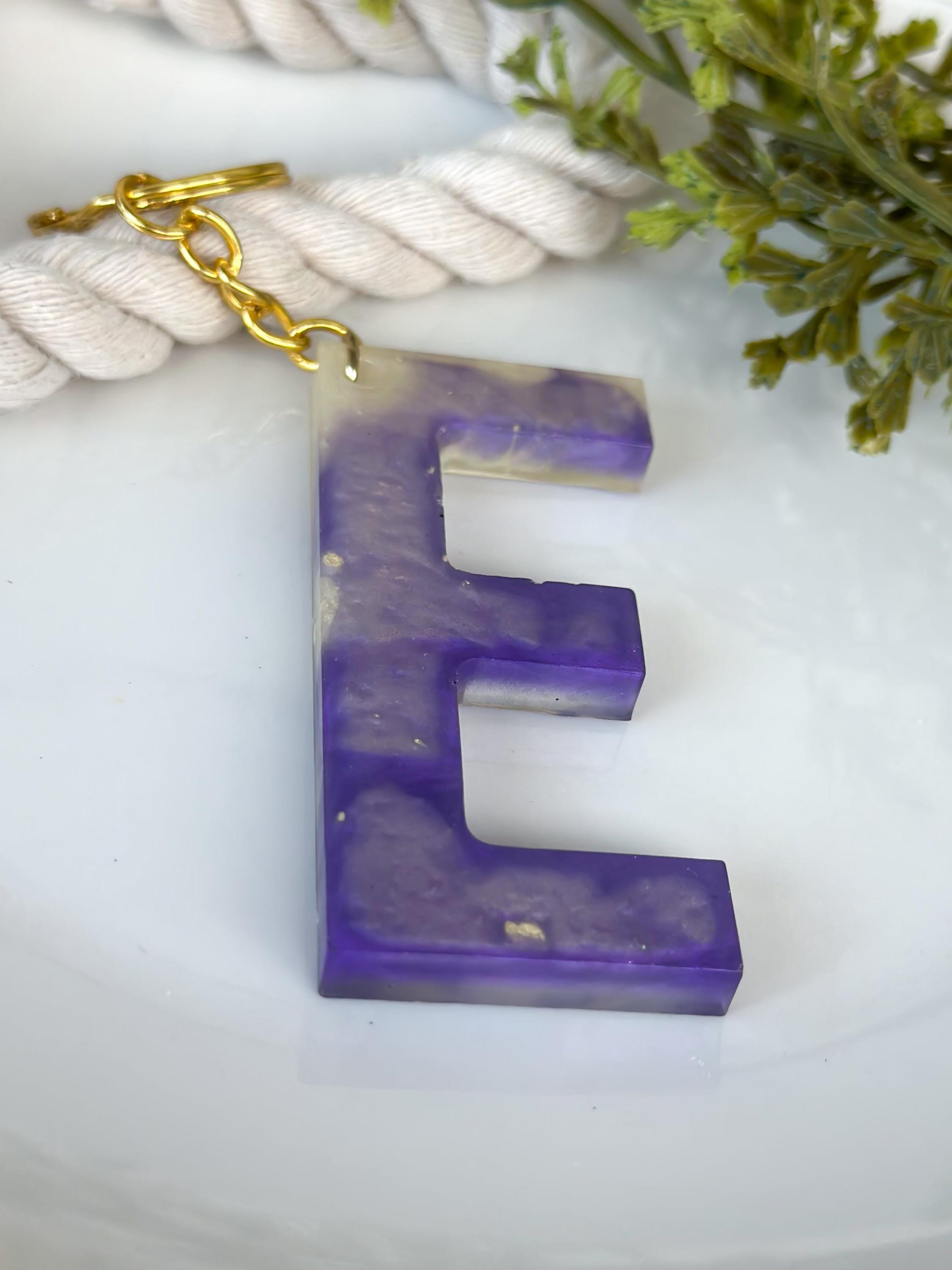 Keychain – Long Letter E - Thumbnail 2