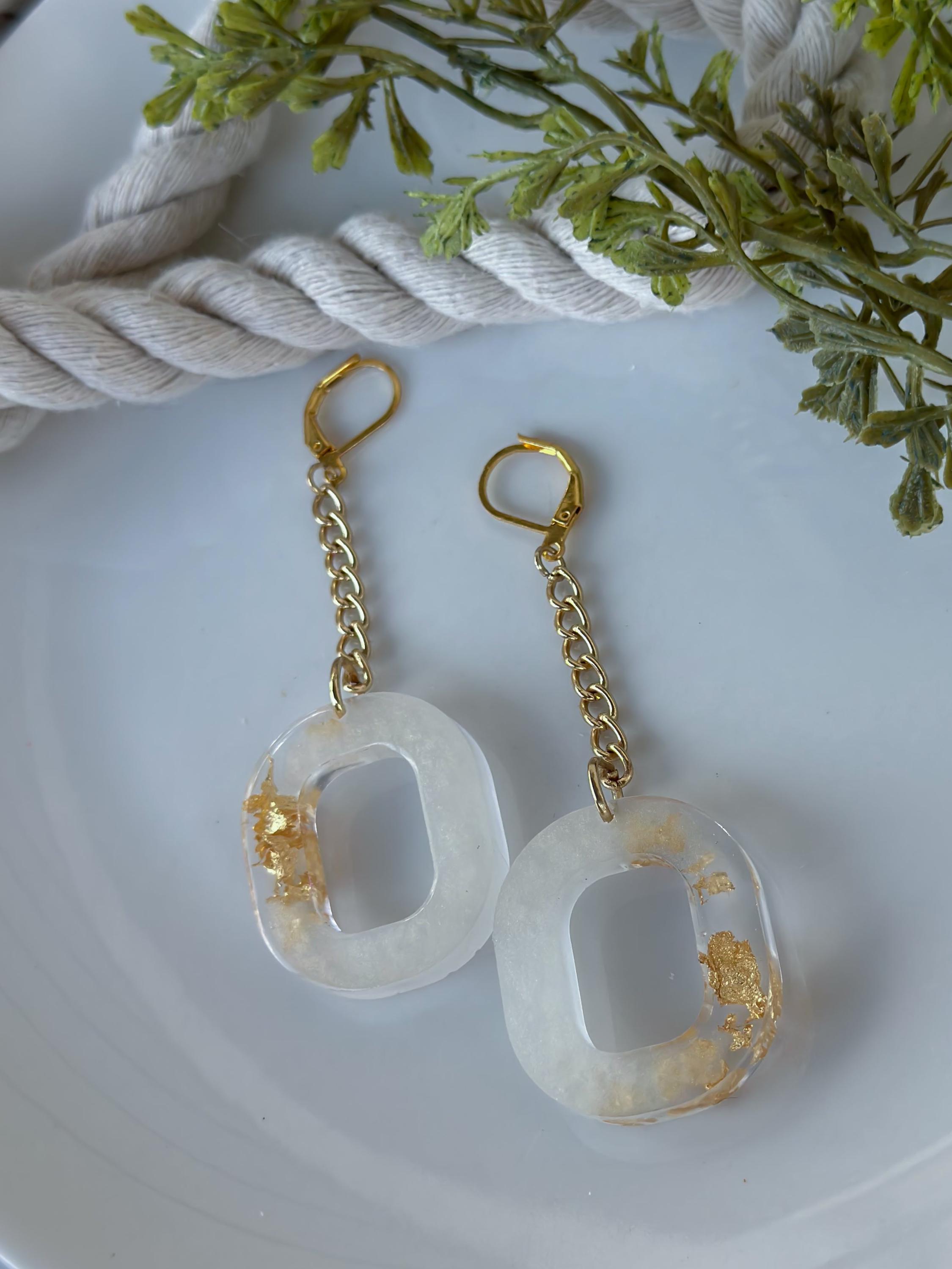 Golden Flake Drop Chain Earrings - Thumbnail 3