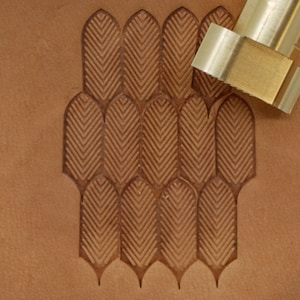 Feather Pattern B278