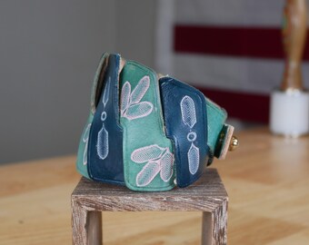 Luxury Bracelet Pattern