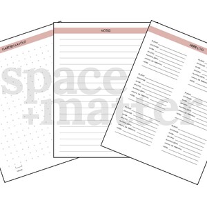 Puede incluir: Tres p&aacute;ginas imprimibles para un planificador de jard&iacute;n. La primera p&aacute;gina es un dise&ntilde;o de cuadr&iacute;cula para planificar un jard&iacute;n. La segunda p&aacute;gina es una p&aacute;gina de notas con papel rayado. La tercera p&aacute;gina es un registro de hierbas con espacios para registrar el nombre de la planta, la exposici&oacute;n al sol, las necesidades de agua, la profundidad de plantaci&oacute;n, anual o perenne, y notas.