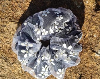 Black and White Daisy Double Layered Scrunchies