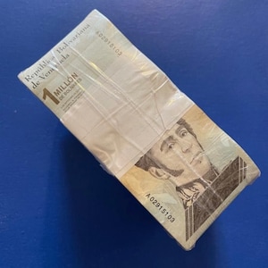 1000 Pcs Brick x Venezuela 1 Million Bolivar Soberano 2020 P-114 Authentic Circulated. Fast Free Shipping