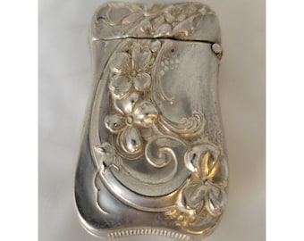 Victorian Nouveau Match Safe Vesta Case Sterling Silver Raised relief floral 30g