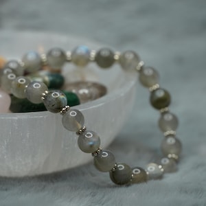 Edelsteenarmband labradoriet – bescherming, intuïtie en transformatie