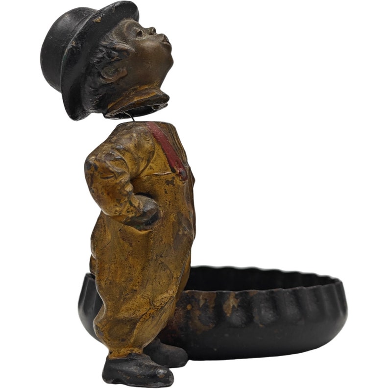 Cenicero antiguo de hombre con cabeza oscilante de bronce orientalista pintado en frío imagen 4