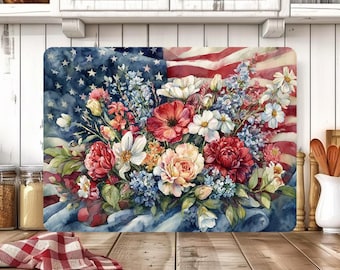 Diseño de tabla de cortar floral por sublimación, diseño de tabla de cortar patriótica, tabla de cortar de vidrio con la bandera estadounidense en formato PNG, descarga digital.