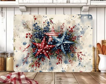 Tabla de cortar con diseño de sublimación en rojo, blanco y azul para el 4 de julio, decoración rústica americana para cocina estadounidense, tabla de cortar con diseño de estrellas patrióticas en formato PNG.