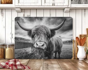 Highland Cow Cutting Board PNG, Black and White Farmhouse Sublimation Design, Rustic Country Kitchen Digital Download, Rustic Cow Print