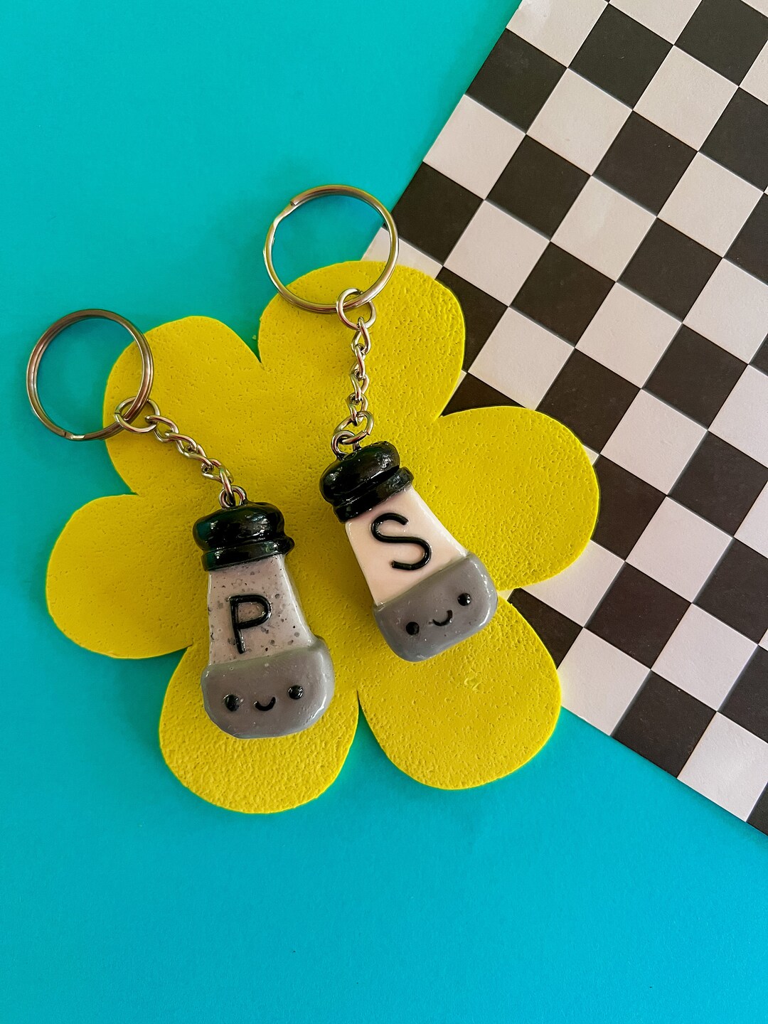 Salt and Peppa Salt and Pepper Keychain BFF Keychain Etsy