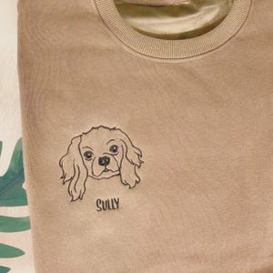 Embroidered Pet Crewneck, Custom Pet Portrait Embroidered Hoodie, Custom Dog Portrait Hoodie, Personalised Dog Gifts, Dog Mom Gift