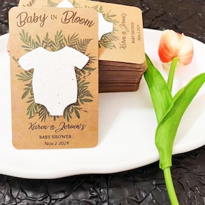 Bomboniere personalizzate per baby shower, tutina di carta con semi, Baby In Bloom, decorazioni per baby shower, gender neutral, idee divertenti per baby shower