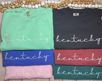 T-shirt couleur confort brodé avec inscription Kentucky