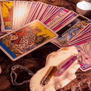 Tarot card reading 1 question