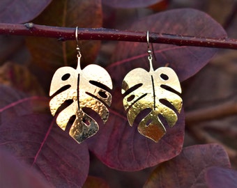 Golden Monstera Leaf Earrings, Gold Filled & Brass Swiss Cheese Plant Earrings, Gift for Her, Plant Lovers, Botanical Jewellery Leaves