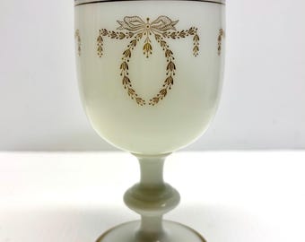 Copa francesa antigua de opalina blanca Portieux Vallerysthal, década de 1930