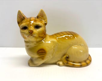 Mann Ceramic Striped Orange Cat Kitten, Flat Curved Ceramic