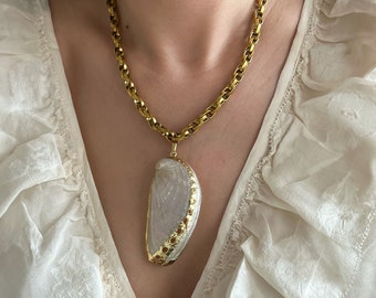 Shell Pendant Necklace, Natural Shell Necklace, Mermaid Necklace, Steel Chain Necklace, Huge Gaint Shell Necklace, Luxury Beach Jewelry