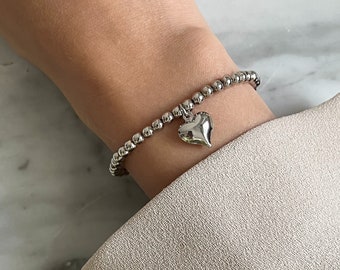 Silver Heart Bracelet, Stretch Stacking Bracelet,  Puffed Heart Charm Bracelet, Silver Beaded Bracelet, Bridesmaids Gift, Minimalist Jewelry