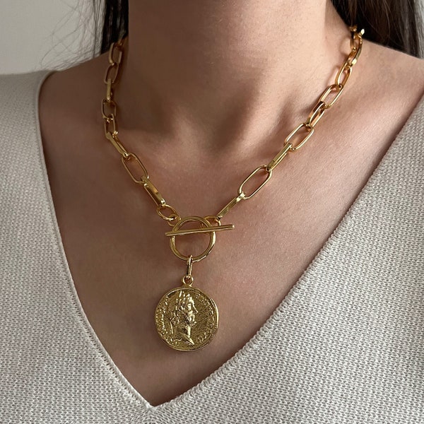 Chunky Coin Necklace, Gold Athina Medallion Charm Necklace, Toggle Necklace, Acient Coin Jewelry, Link Chain Necklace, Greek Coin Jewelry