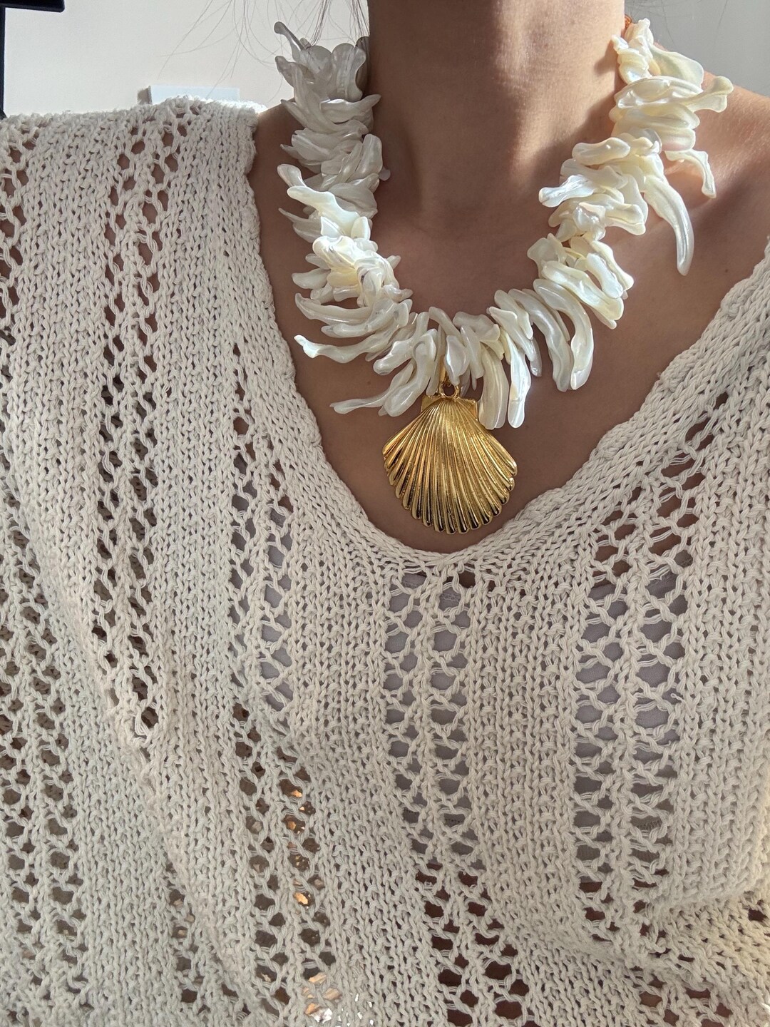 Large Gold Shell Gold Tone Seashell Necklace, Natural Shell Pendant Necklace, Oversized ...