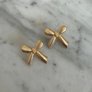 Dainty Bow Tie Stud Earrings, Ribbon Bow Drop Earrings, Trendy Best Friend Gift, Bridesmaid Gift, Aesthetic Jewelry, Everyday Jewelry