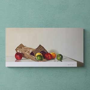 Original Ölgemälde – Früchte auf Papiertüte – Zeitgenössischer Realismus Stillleben – Ohne Rahmen 60 x 30 cm Handgemachte Kunst von Inma Jimenez