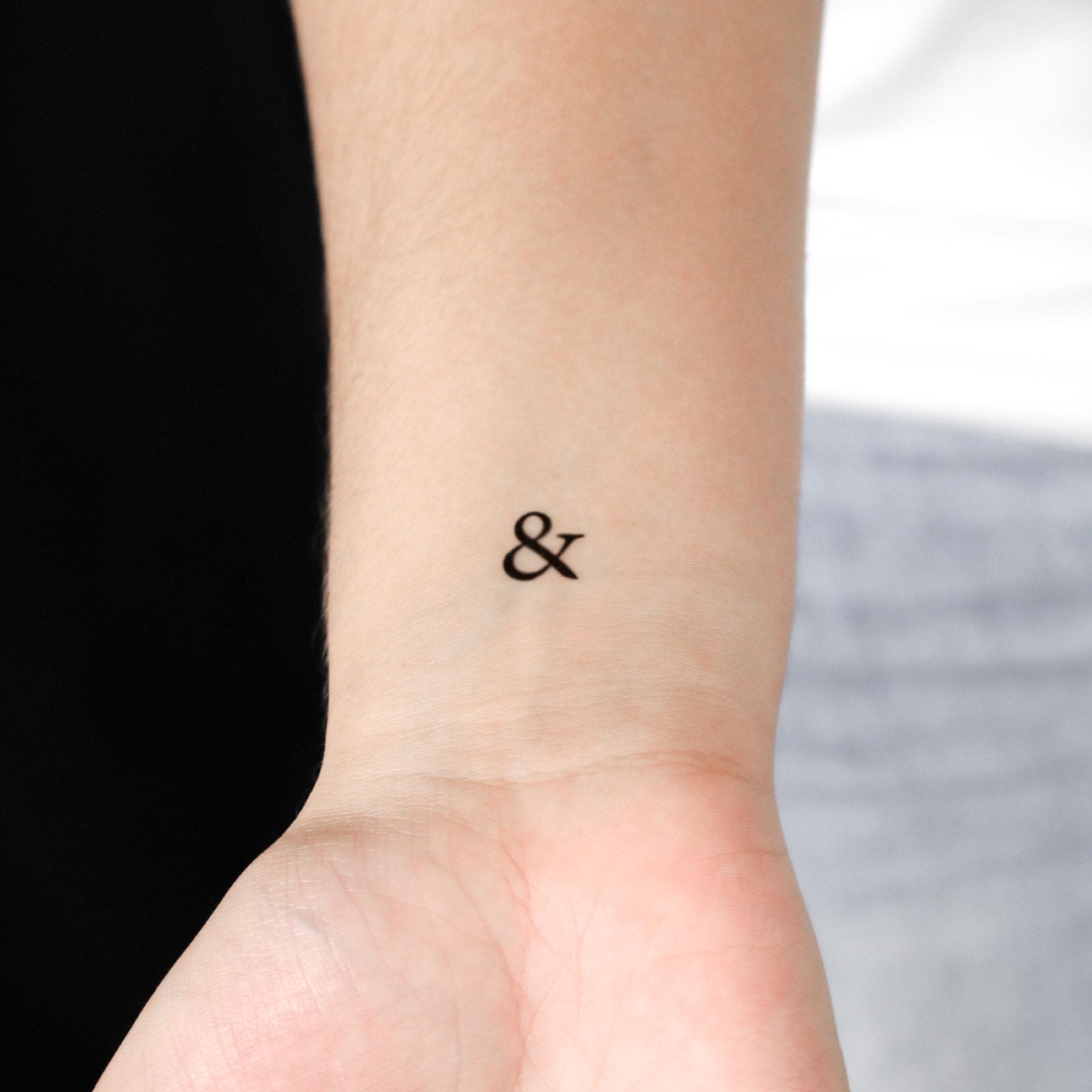 Dainty Delights – Elegant Tattoo Designs for Delicate Souls – INKARTLINK, image size:2050x2050