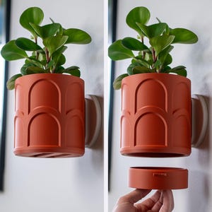 Modern Wall Planter 4.5" | Minimalist Hanging Plant Pot | 3D Printed Indoor Vertical Garden | Small Wall-Mounted Planter for Succulents