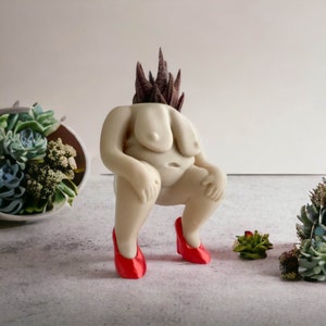 Funny Peeing Lady Pot,goddess,pots for plants,plant pot,flower pot,planters and pots,house plant,plant pot unique,indoor planter