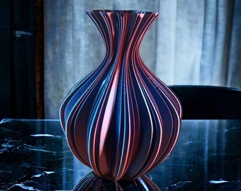Gothic Vase - Intricate 3D Printed Black Decor, Elegant Home Accent, Perfect Housewarming Gift