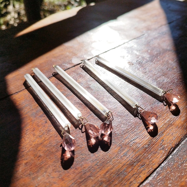 Vintage lot de 5 pampilles en verre de Murano tube transparent perle en verre rose biseauté attache laiton lustre créateur artisan bijoutier