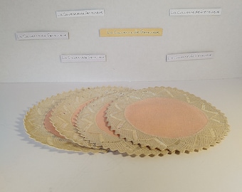 Vintage lace doilies 1900/set of 4 old handmade round doilies/pink fabric/Victorian style home decoration/ornament/seamstress