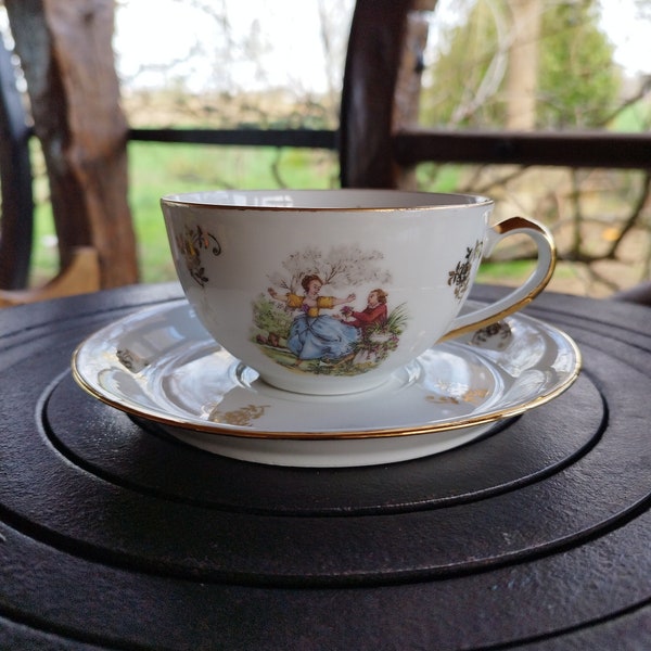 Vintage déjeuner/ensemble tasse et soucoupe en porcelaine de Limoges/motif floral/couple Fragonard/art de la table/service/vaisselle/raffiné