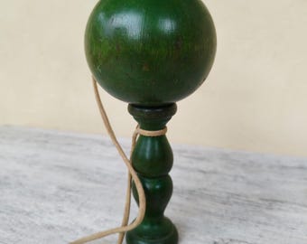 Vintage green wooden bilboquet/wooden toy/skill and coordination game/rod cord ball/Bil le Bocquet/javelin tip