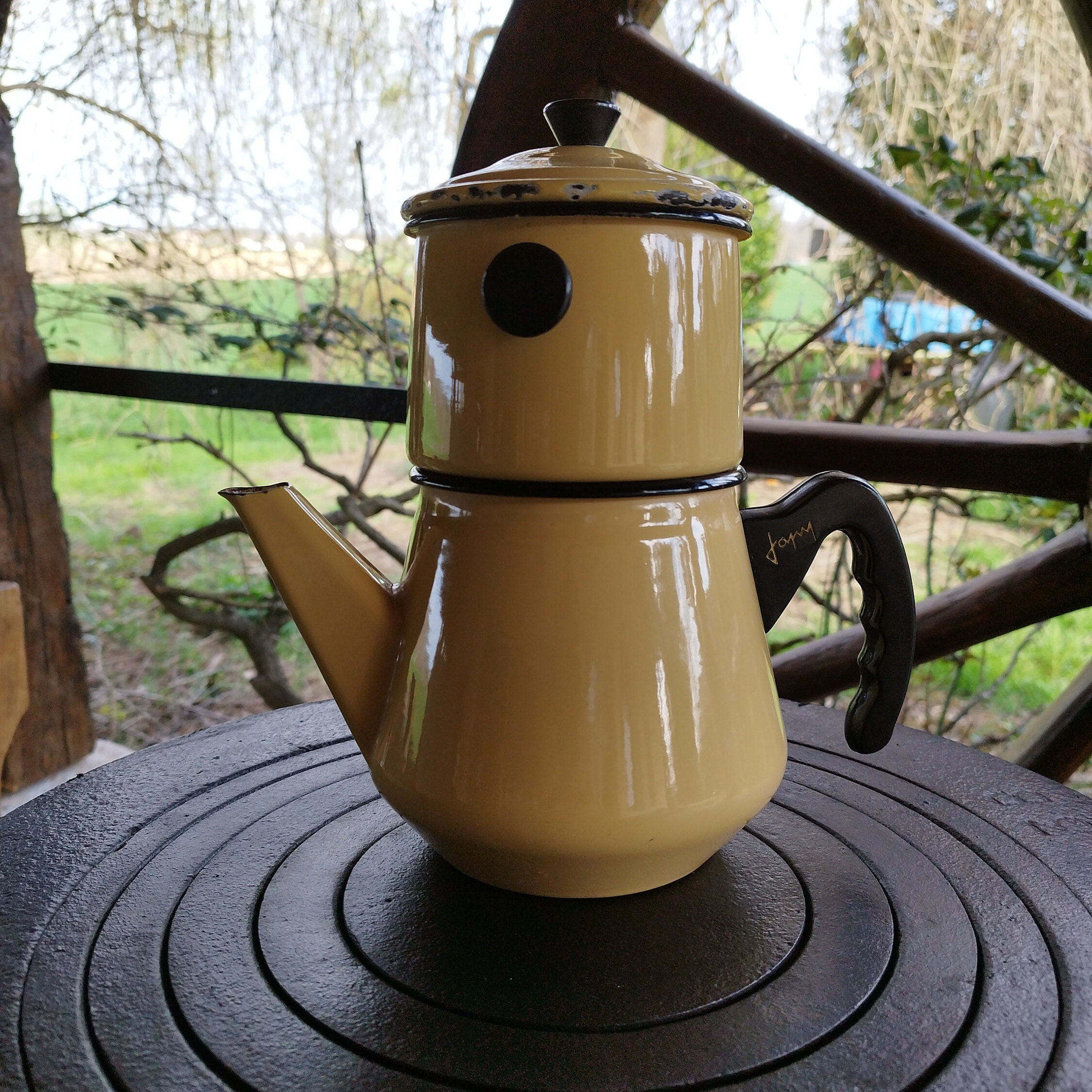 Vintage Metal Coffee Pot/yellow Enamelled Sheet Metal/old/japy