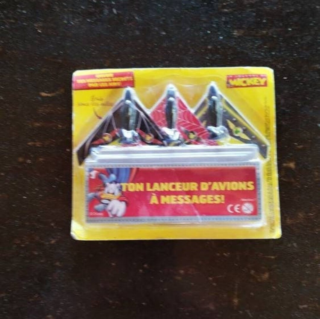 Toy Message Vintage 1950s Toy/message Plane Launchers/mickey Mouse Magazine ...