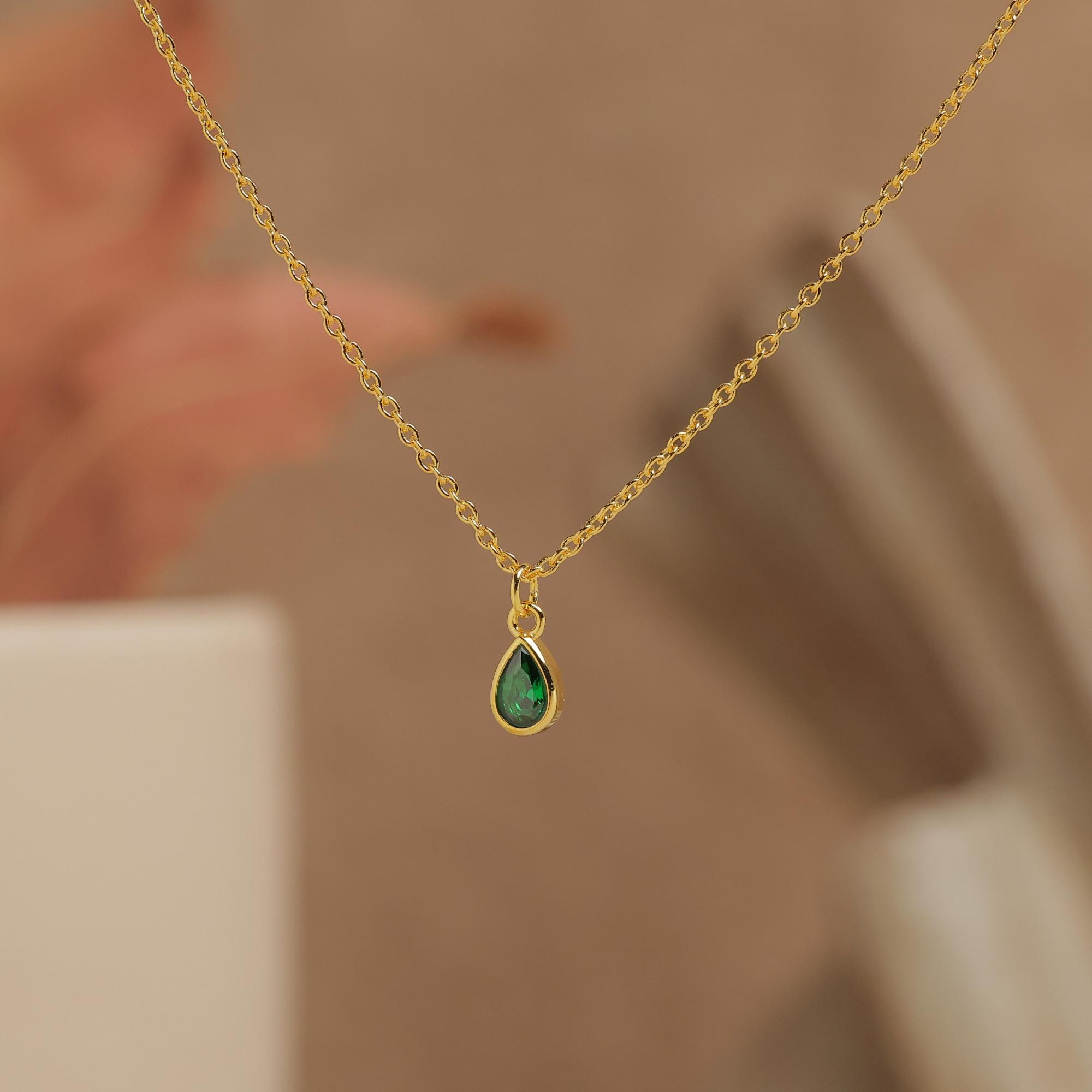 Spilla Scimmia Navachi In Oro 18 Carati - Gioiello Multicolore Con