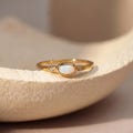 Vintage 18K Opal Ring Gold, Dainty Opal Engagement Ring, Minimalist Gold Ring, Oval Opal Ring for Women, October's Birthstonem, Gift for mom