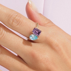 Toi et Moi Birthstone Ring, Personalized Emerald Pear Gemstone Ring, Couples Gift