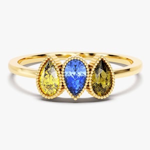 14k Solid Gold Pear Birthstone Ring / 3 Stone Birthstone Ring for Mom / Personalized Gift Ring for Women / Gifts for Grandma / Birthday Gift