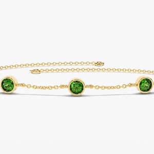 14k Solid Gold Emerald Station Bracelet / Personalized Family Bracelet / Multi Birthstone Bracelet / Custom Made Birthstone Gifts for Women