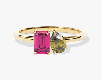 Gold Vermeil Toi et Moi Birthstone Ring / Personalized Ring / Emerald and Pear Cut Birthstone Ring / Minimalist Jewelry / Gift for Her