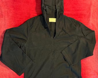 Vintage WW II Era Wool US Navy Pullover Long Sleeved Shirt